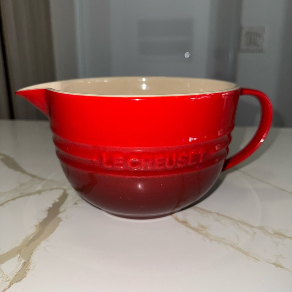 Le Creuset Stoneware Signature Batter Bowl, 3.25qt., Cerise